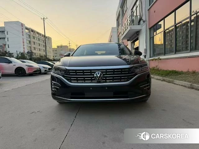 Volkswagen Passat id 4241511 из Китая 8