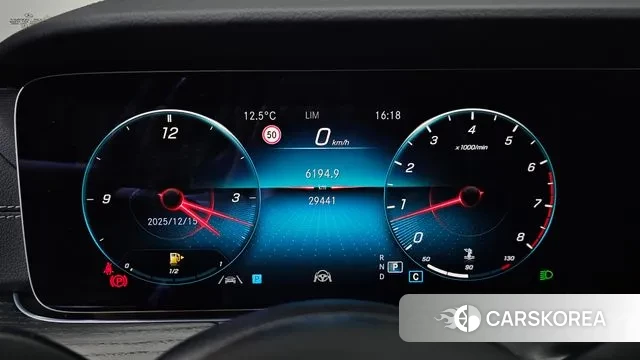 Mercedes-Benz E-Class W213 id 3751538 из Кореи 18