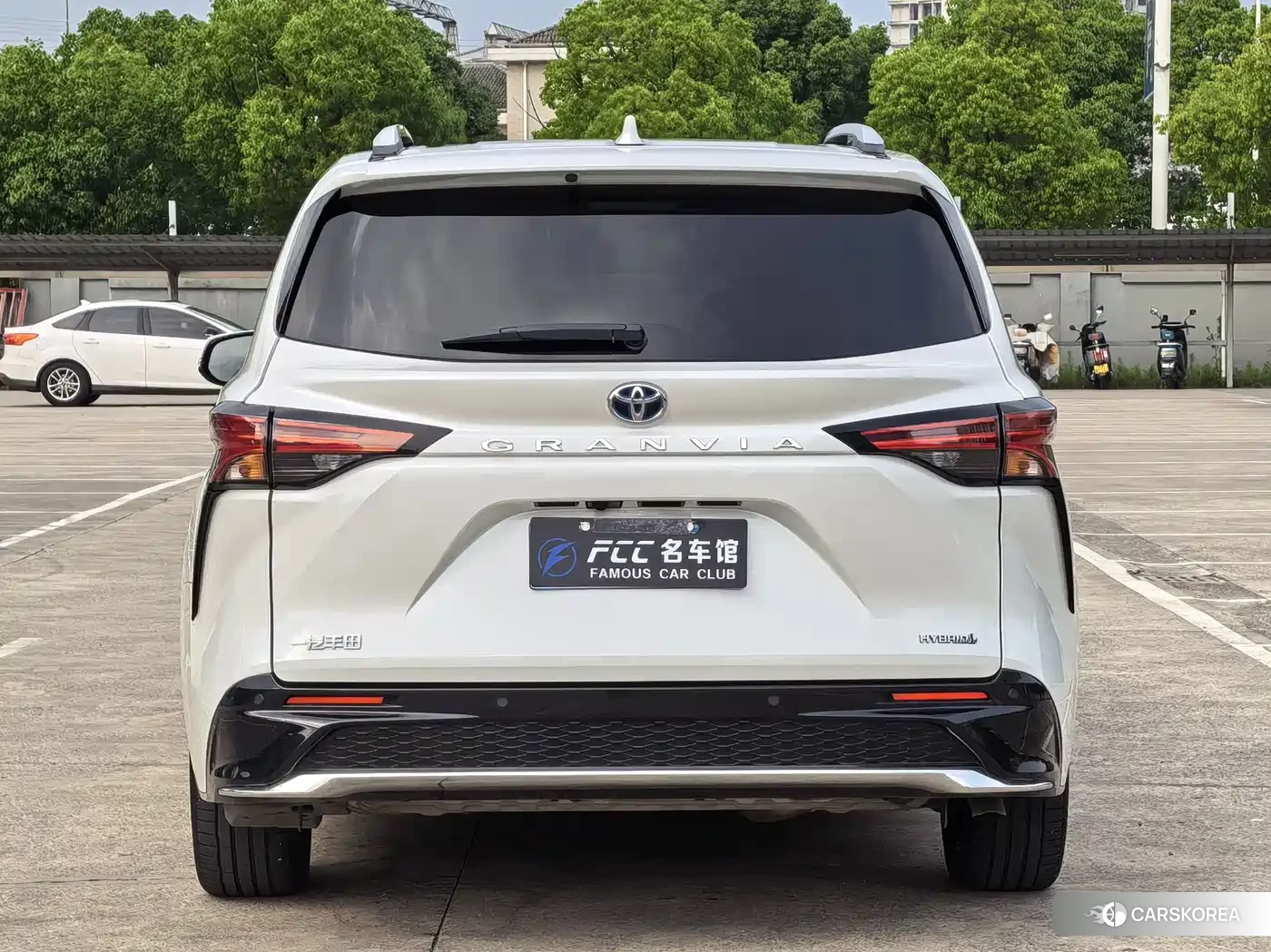 Toyota Grevia id 4577463 из Китая 18