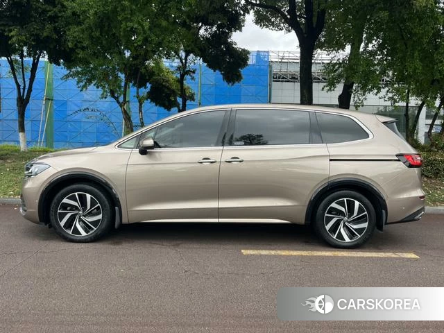 Volkswagen Weiran id 4259628 из Китая 15