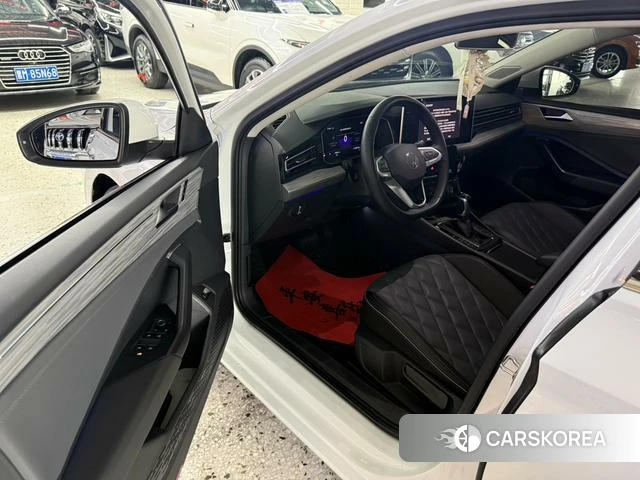 Volkswagen Sagitar id 4263095 из Китая 8