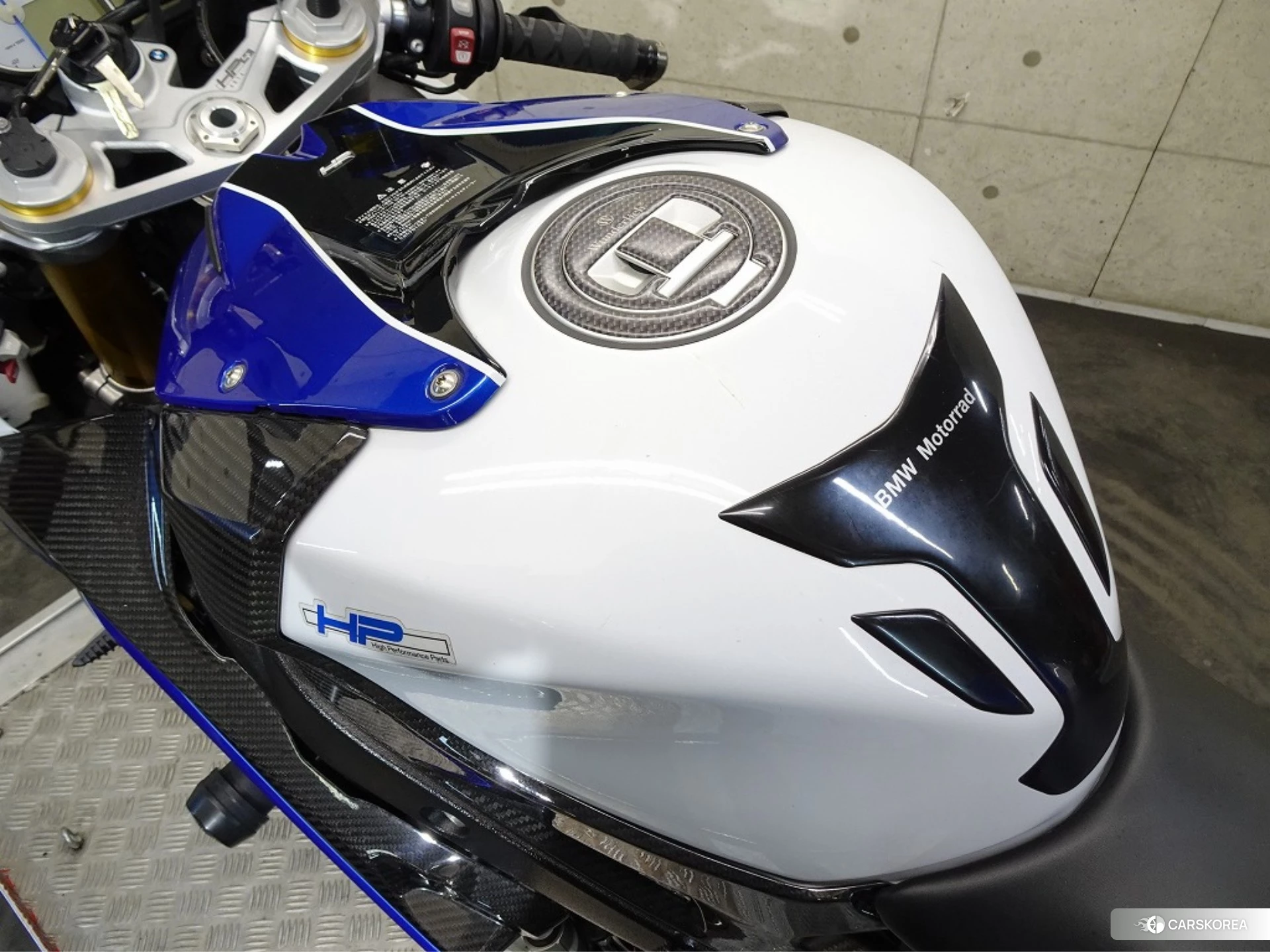 BMW HP4 id 3946710 из Японии 29