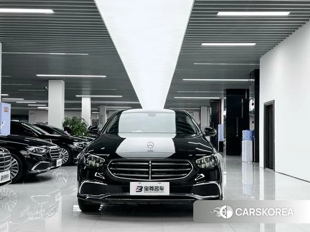 Mercedes-Benz E-class id 4297826 из Китая 15