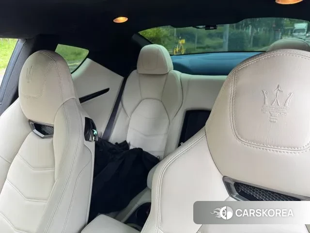 Maserati GranTurismo id 2941388 из Кореи 8