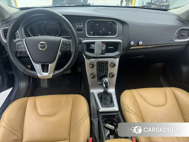 Volvo V40 id 4241869 из Китая 8