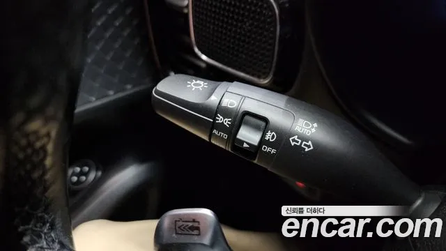 Kia Soul Booster EV id 2759696 из Кореи 18