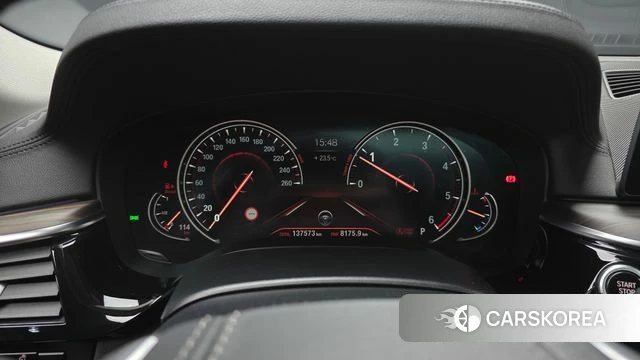 BMW 5 Series (G30) id 4403475 из Кореи 32