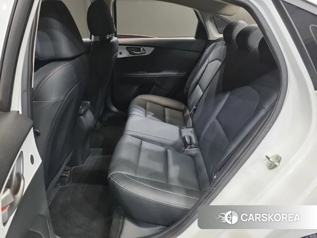 Kia Come New K3 id 4403323 из Кореи 18
