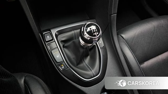 Hyundai Veloster (JS) id 4376290 из Кореи 29