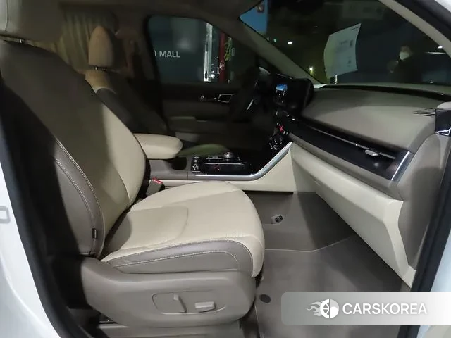 Kia Carnival 4th generation id 3023310 из Кореи 18