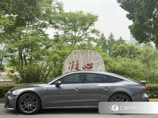 Audi A7 id 4297235 из Китая 8