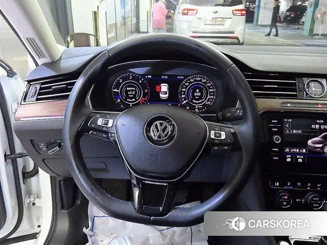 Volkswagen Passat GT (B8) id 3055770 из Кореи 18