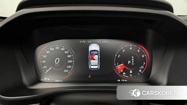 Volvo XC40 id 3807109 из Кореи 18