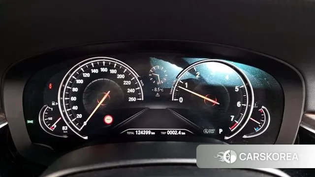 BMW 5 Series (G30) id 3608231 из Кореи 18