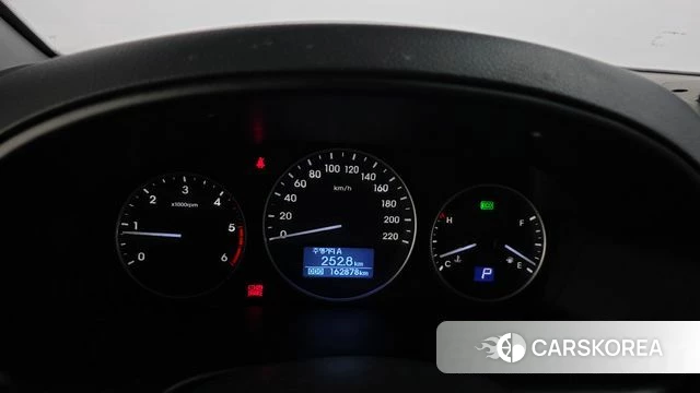 Hyundai The New Grand Starex id 4285133 из Кореи 18