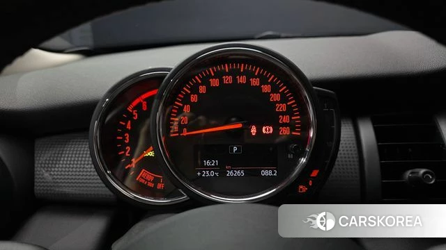 Mini Cooper D id 4250998 из Кореи 28