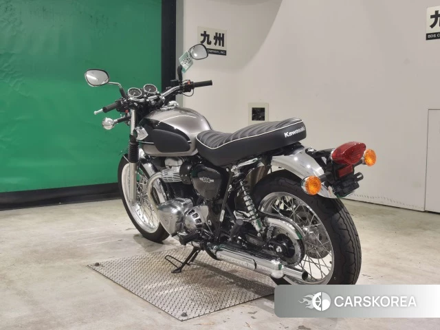 Kawasaki W800 id 4341515 из Японии 8
