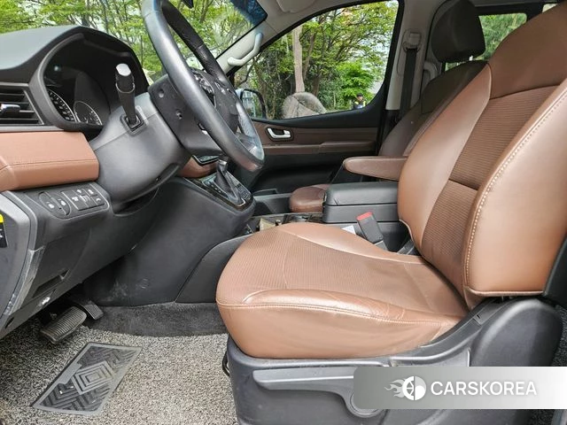 Hyundai The New Grand Starex id 4245738 из Кореи 18