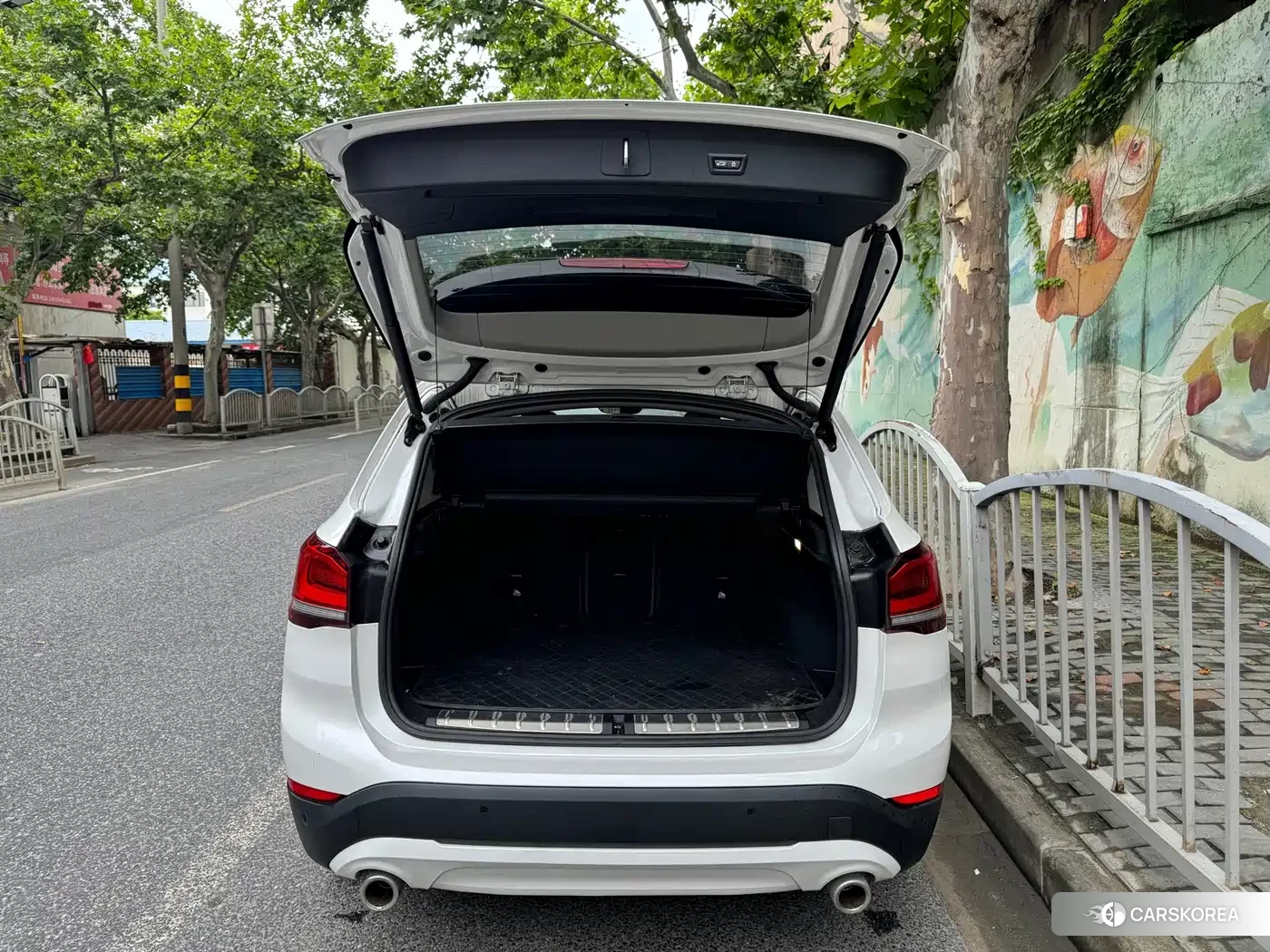 BMW X1 id 4680631 из Китая 13