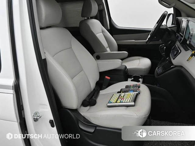 Hyundai The New Grand Starex id 4551592 из Кореи 16