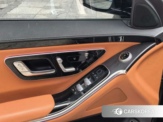 Mercedes-Benz S-class id 4264836 из Китая 13