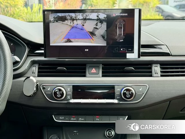 Audi A4L id 4290642 из Китая 16