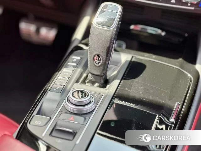 Maserati Levante id 4238106 из Китая 12