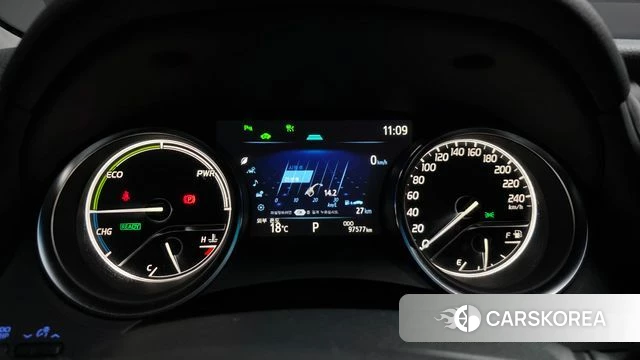 Toyota Camry (XV70) id 3942696 из Кореи 18