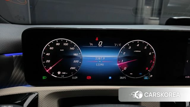 Mercedes-Benz A-Class W177 id 4468674 из Кореи 28