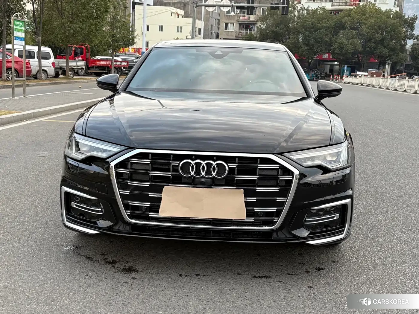 Audi A6L id 4545737 из Китая 14