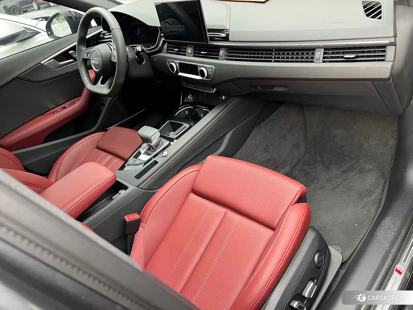 Audi A4L id 4601130 из Китая 12