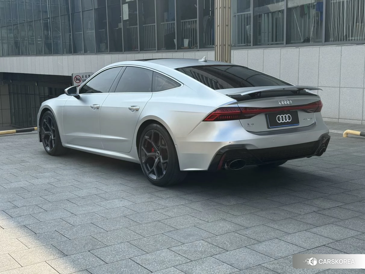Audi A7 id 4426897 из Китая 21