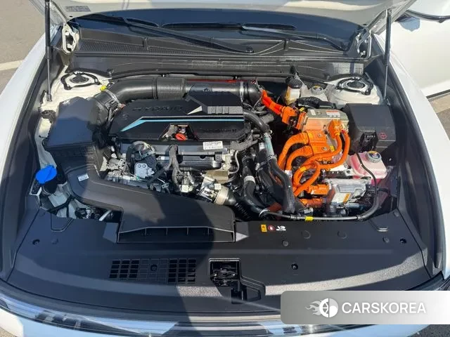 Hyundai Grandeur Hybrid (GN7) id 3388771 из Кореи 18