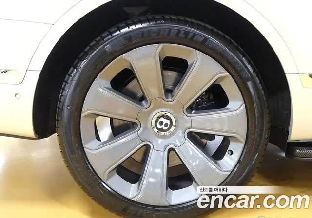 Bentley Bentayga id 2865449 из Кореи 18