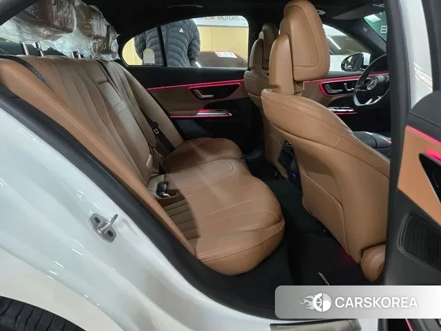 Mercedes-Benz E-Class W214 id 3731352 из Кореи 18