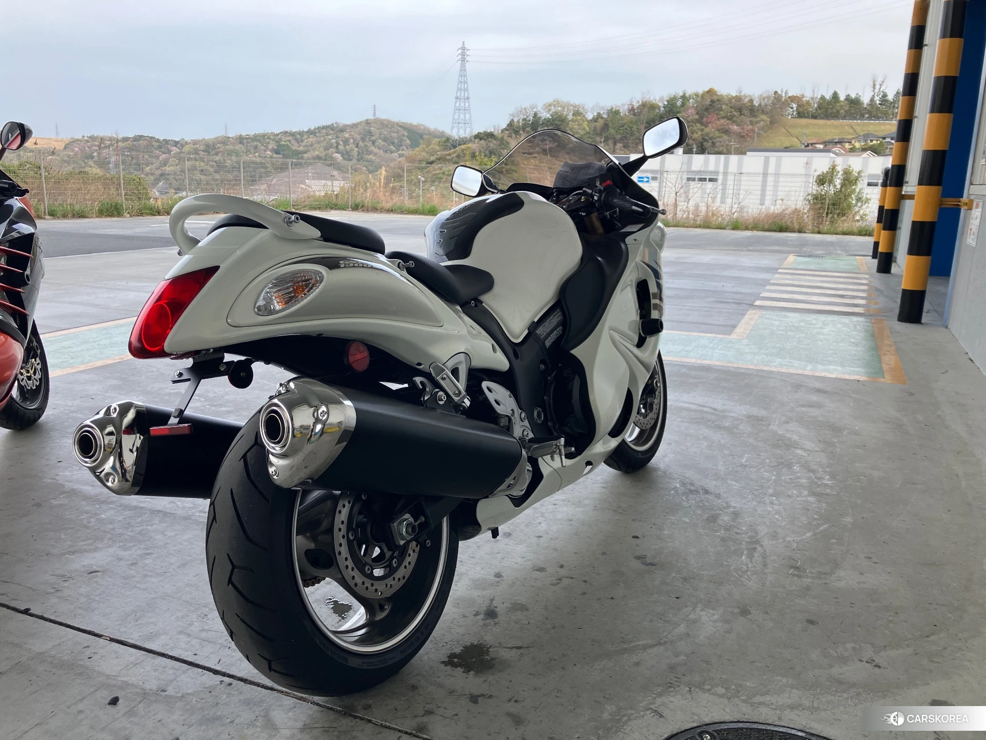 Suzuki GSX1300R HAYABUSA id 3947791 из Японии 12