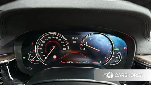 BMW 5 Series (G30) id 4318278 из Кореи 32