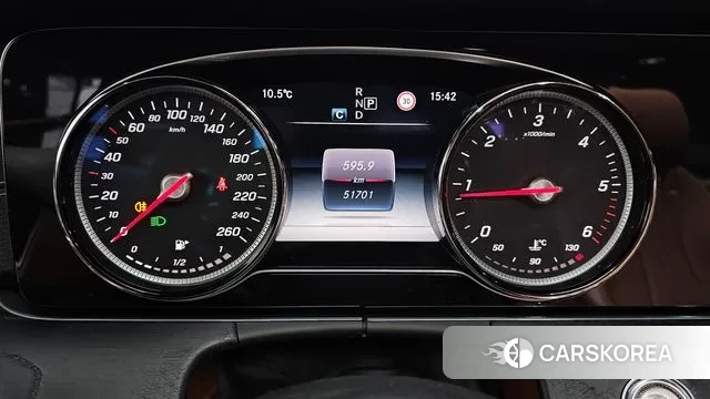 Mercedes-Benz E-Class W213 id 3677398 из Кореи 18