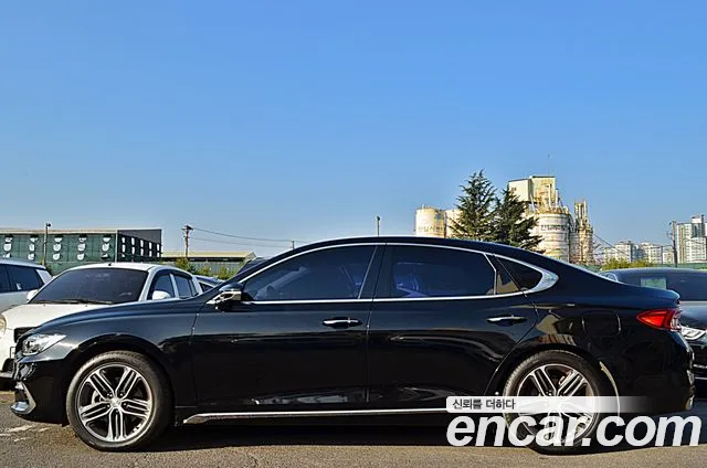 Hyundai Grandeur IG id 2223239 из Кореи 18
