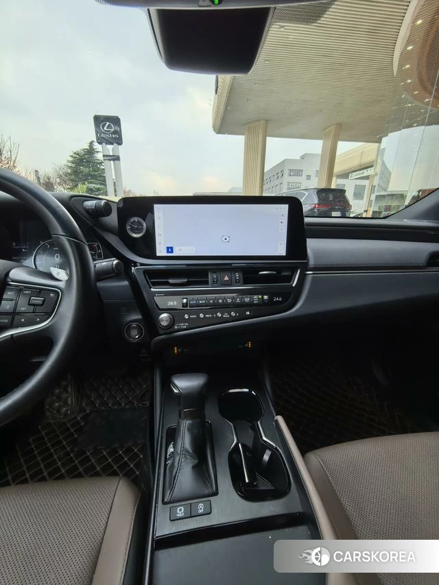 Lexus ES id 4279027 из Китая 15