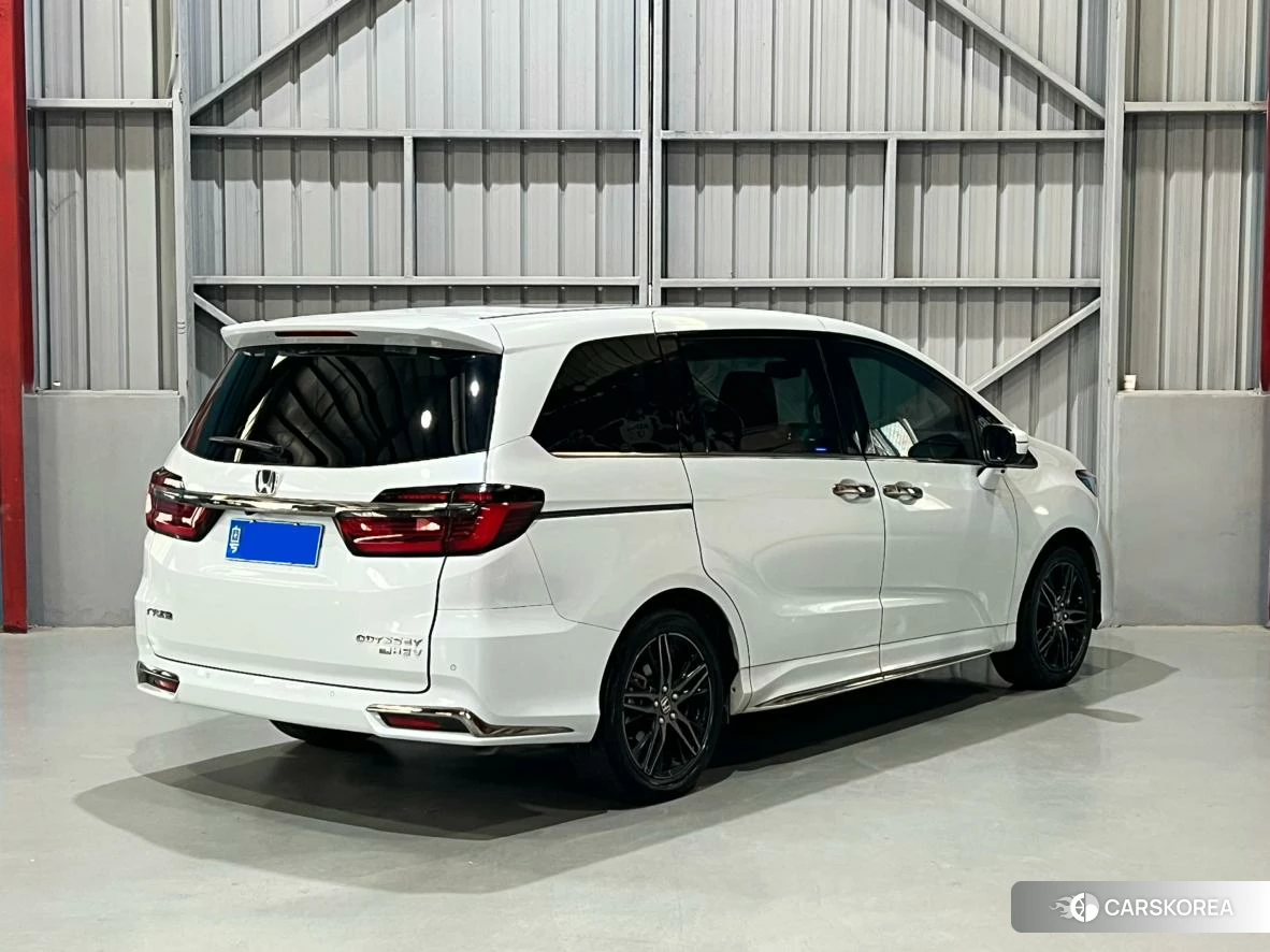 Honda Odyssey id 4452934 из Китая 8