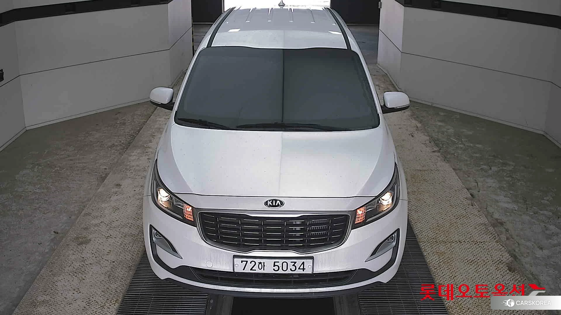 Kia Carnival id 4312611 из Кореи 36