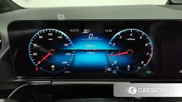 Mercedes-Benz GLA - Class H247 id 3274382 из Кореи 18