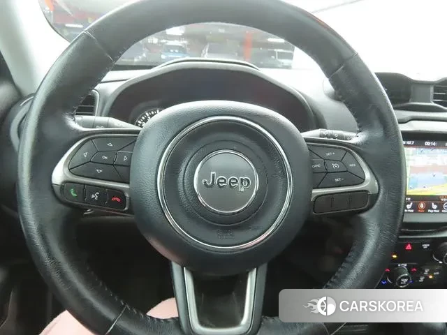 Jeep Renegade id 3666018 из Кореи 18