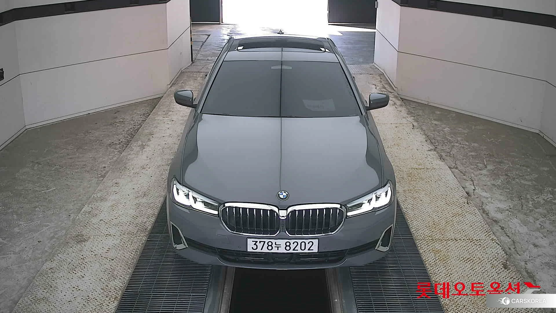 BMW  530i id 4504426 из Кореи 36