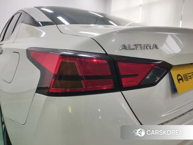 Nissan Teana id 4320962 из Китая 18