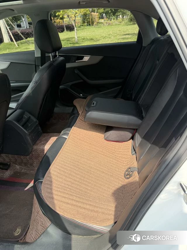 Audi A4L id 4214559 из Китая 14