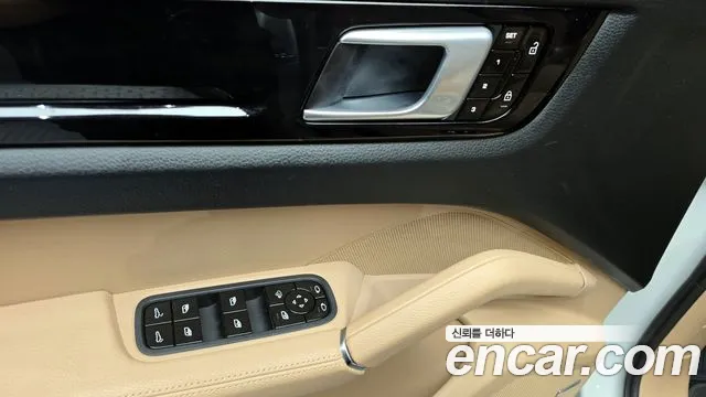 Porsche Cayenne (PO536) id 2660668 из Кореи 18