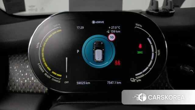 Mini Cooper Electric id 4848677 из Кореи 29