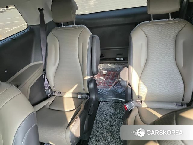 Kia The New Carnival 4th Generation id 3850574 из Кореи 18